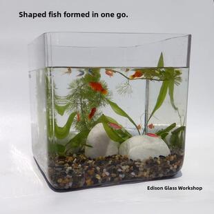 正方形玻璃鱼缸 无粘接办公桌面小鱼缸 简约水草缸超白玻璃乌龟缸