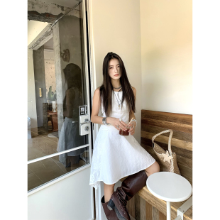 白色連衣裙女夏圓領收腰不規則無袖 背心裙 梔子白茶 Joeyoo李喬優