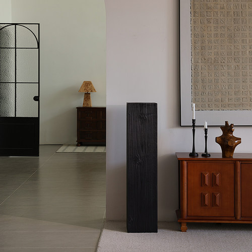 形上实木手e工雕塑艺术摆件碳化木柱子底座民宿玄关楼梯转角黑墩