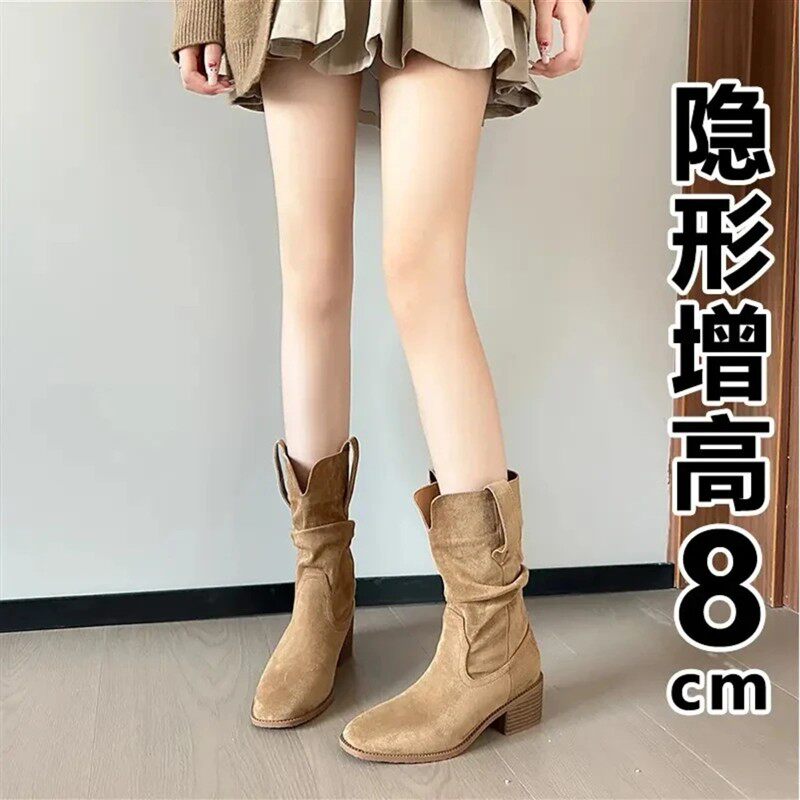 君喜优品内增高旅游穿搭西部堆堆靴女穿搭复古风小个子中筒马丁靴