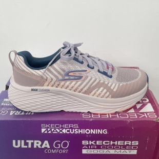 Skechers斯凯奇星迈女款运动跑步鞋针织舒适透气高回弹缓震129632