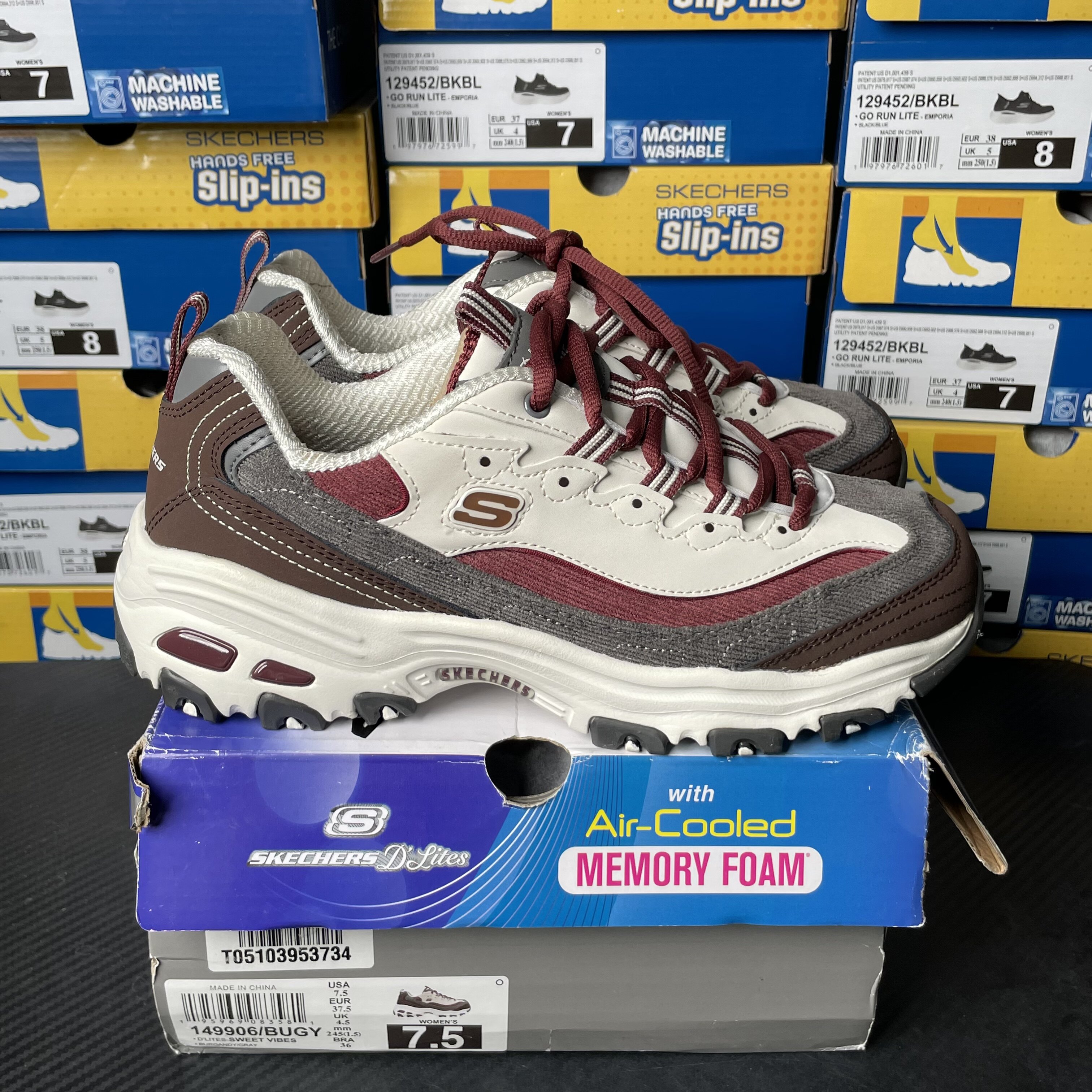 【断码福利清仓】斯凯奇女款防滑轻盈跑步鞋健步鞋熊猫鞋老爹鞋,女鞋,时尚休闲鞋,淘宝优惠券,粉丝福利购,淘宝优惠卷