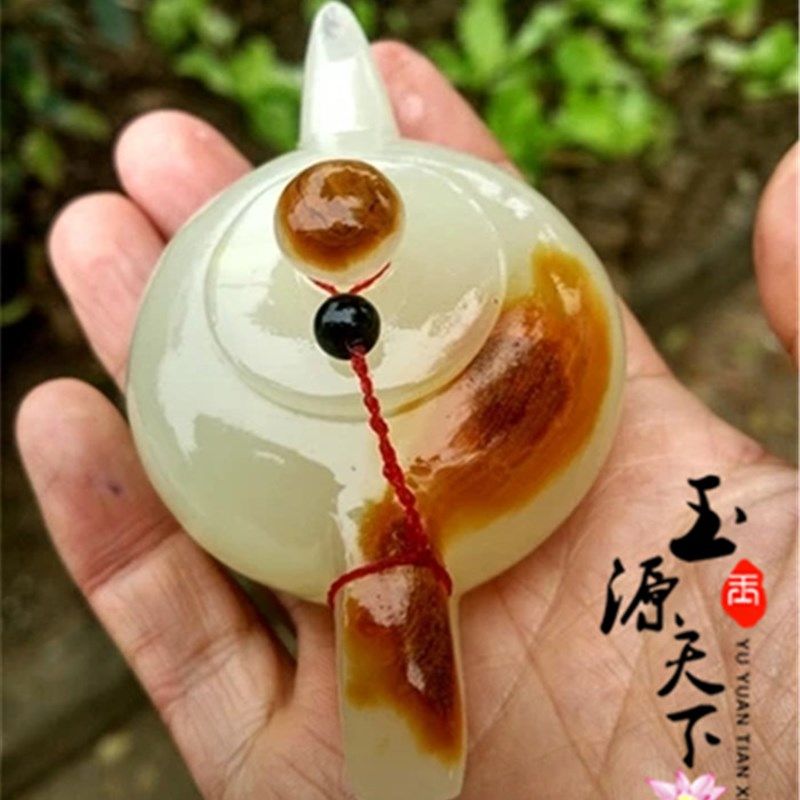 天然阿富汗青白玉把把胡茶壶小摆件玉石玩件手把件茶具茶壶装饰品