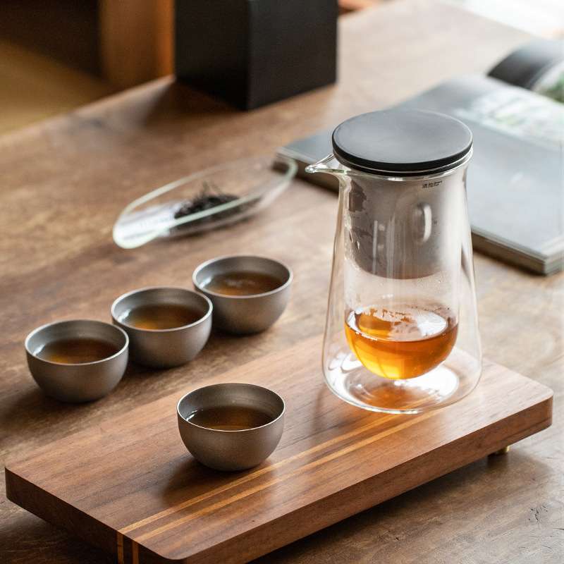 便携式玻璃茶壶一键过滤泡茶壶套装家用耐热冲茶器磁吸茶水分离杯