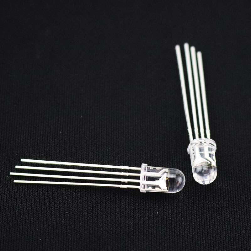 现货供应直插式F5圆头全彩RGBled发光二极管直插灯珠5mmRGB灯珠