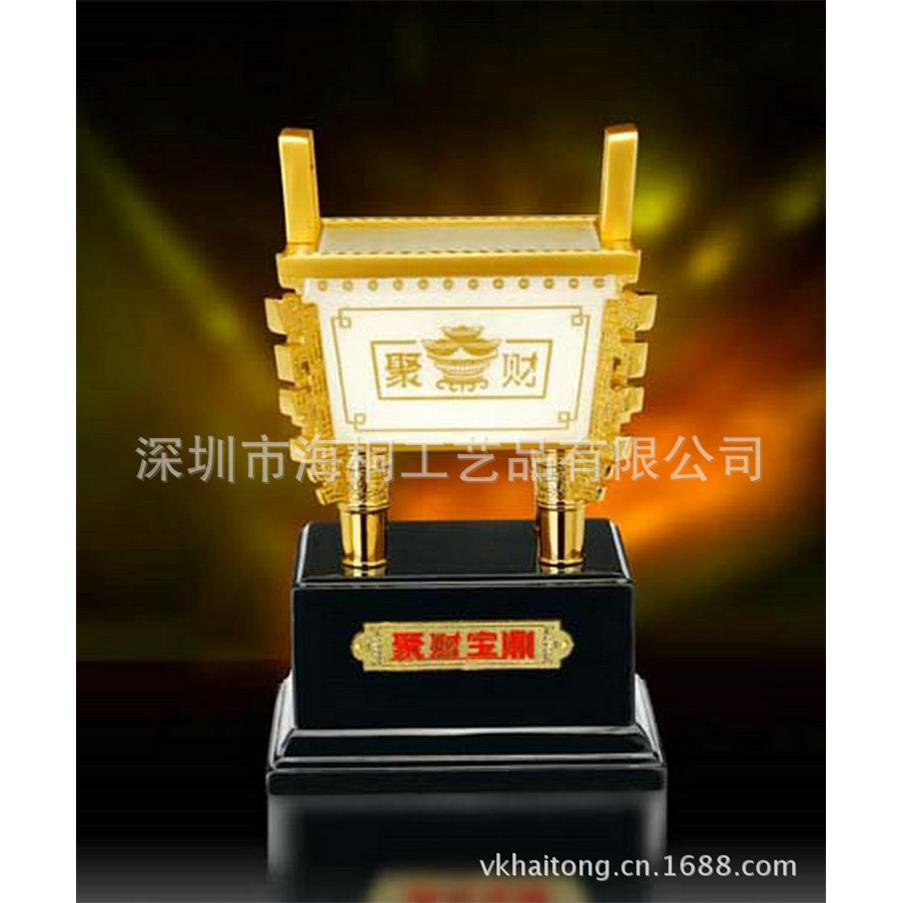 承接各类 聚财宝鼎 锌合金工艺品 工艺摆件 商务工艺品厂家