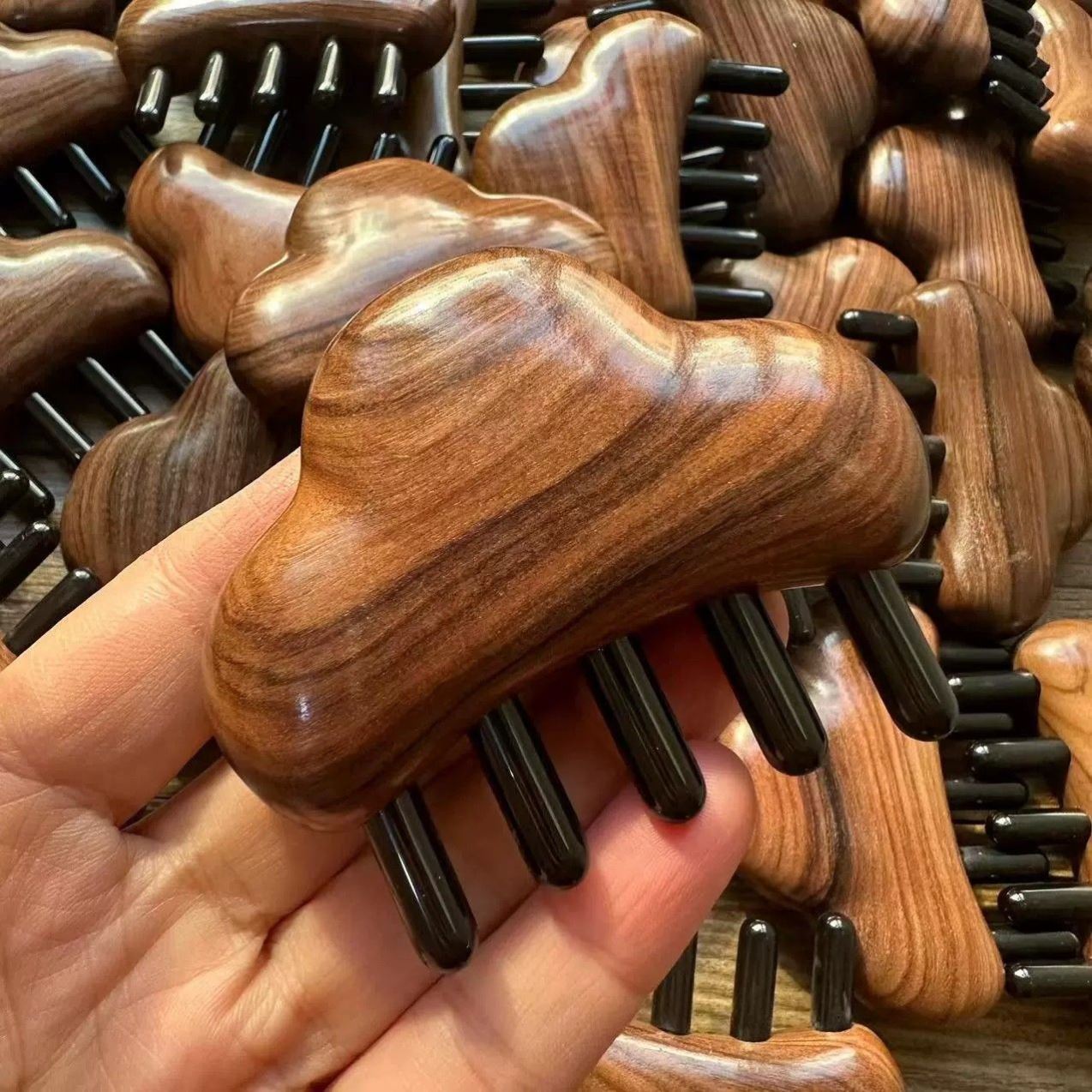 花梨木云朵按摩梳 头部经络梳子牛角梳插齿按摩梳檀木梳礼品