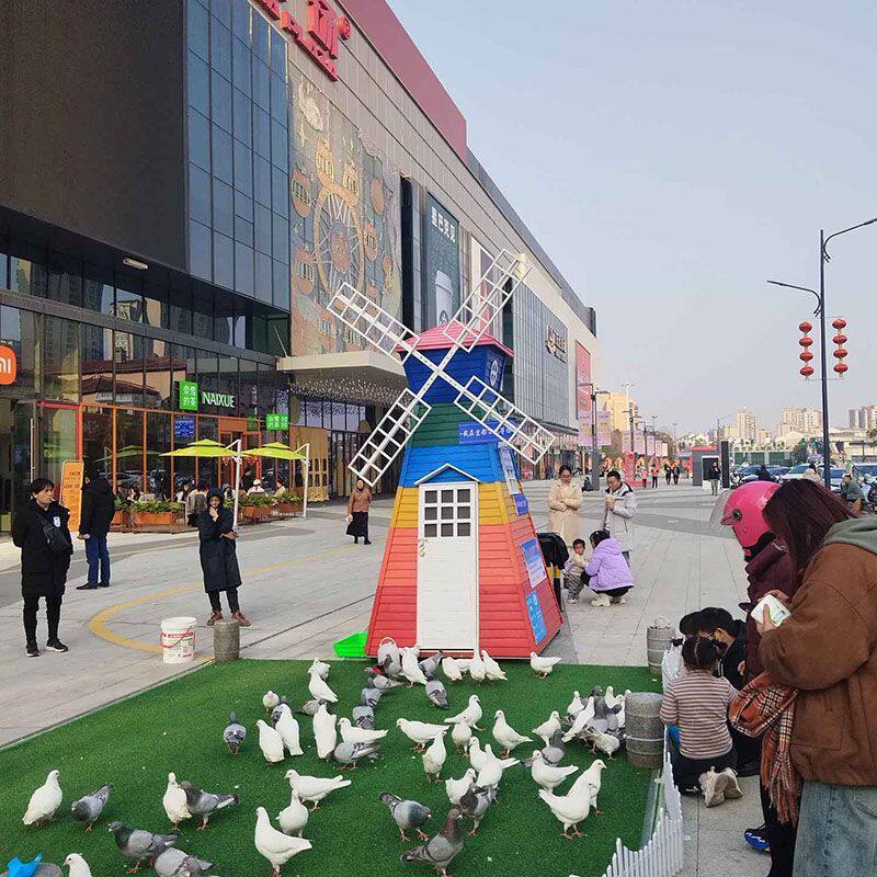 户外防腐木荷兰大风车景区广场鸽子屋和平鸽舍商场景观实木风车屋