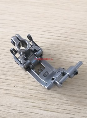 银箭F007小方头 绷缝机5.6MM 压脚 P2446A导向压脚 活动带刀导向