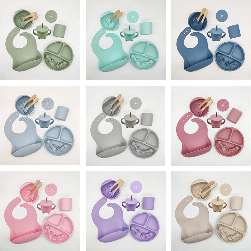 母婴儿童喂养餐具套装学吃饭训练叉勺宝宝餐盘围兜辅食吸盘碗套装