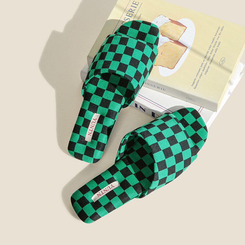 春夏季亲肤天竺棉棋盘格简约高级情侣凉拖鞋女防滑牛筋底居家鞋男