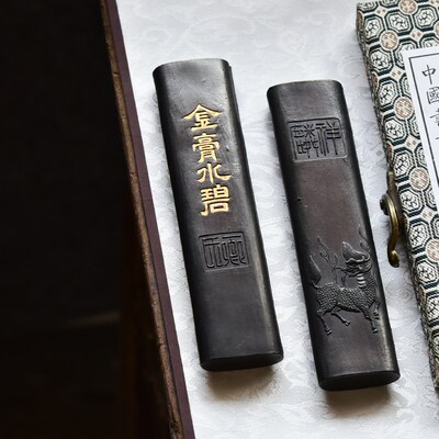 徽州曹素功灯盏桐油顶烟墨条徽墨墨块老墨油烟精品文房四宝墨棒条