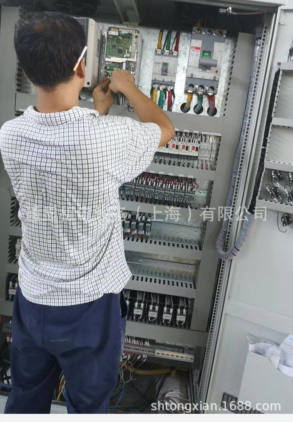 安川变频器CIMR-TB4V0001BBA大量全新现货原装正品