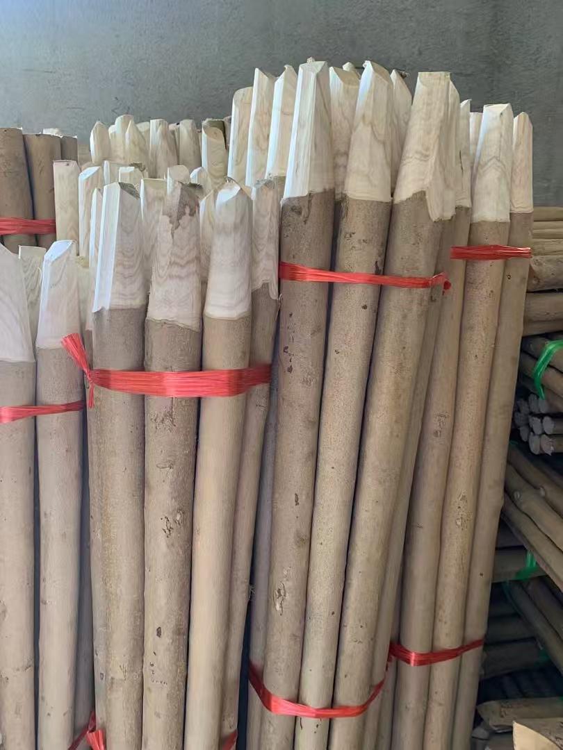 热销铁锹柄带皮白蜡杆锹把腊木杆锨杆锹柄看好木柄是大头粗小头细