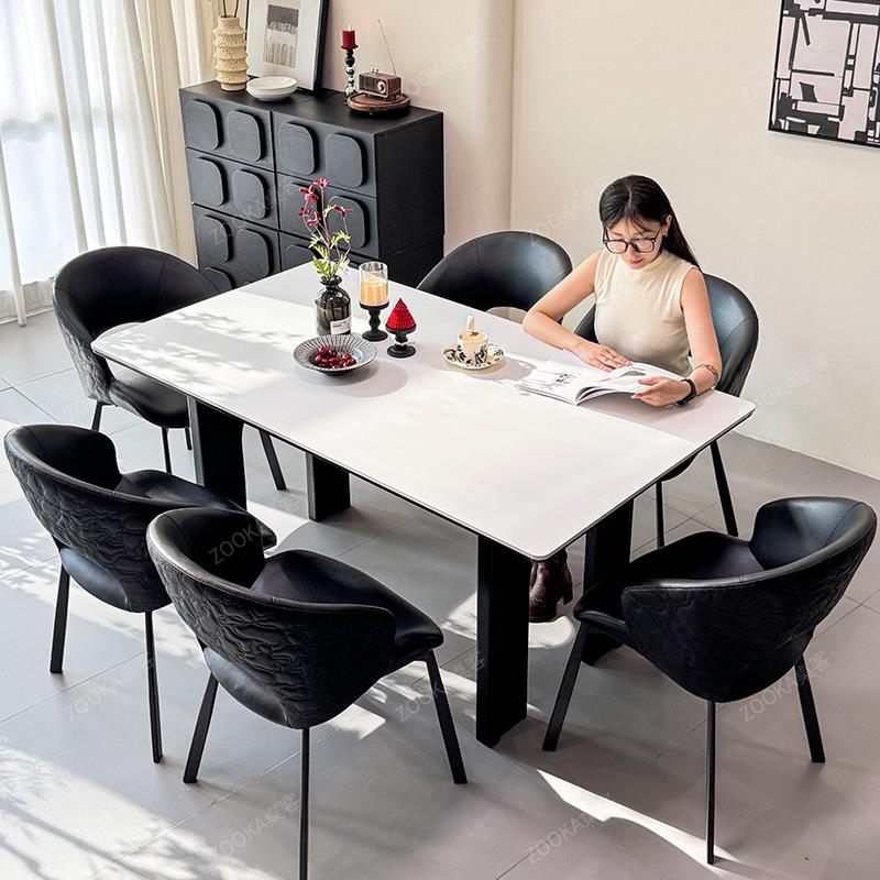 法式中古风岩板餐桌饭桌现代简约餐桌椅组合家用小户型餐桌椅组合