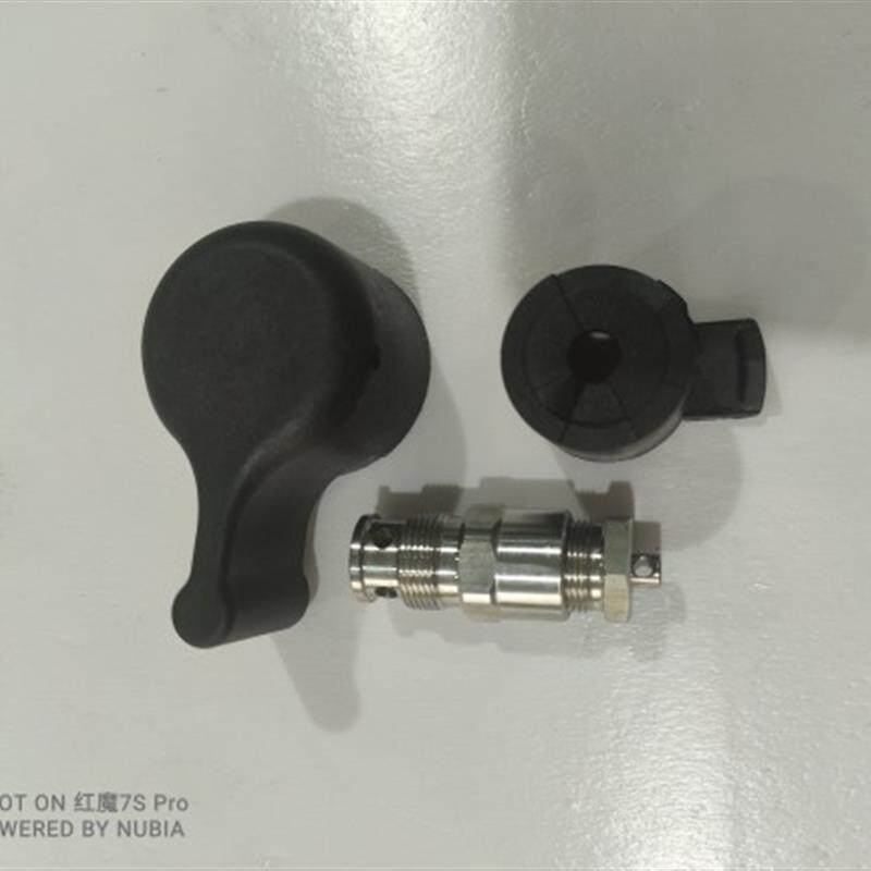 热销无气喷涂机回流阀395/595/795/1095柱塞回流阀通用喷涂机配件