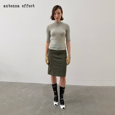 antenna effect  经典柔软舒适修身半高领五分袖弹力针织打底上衣