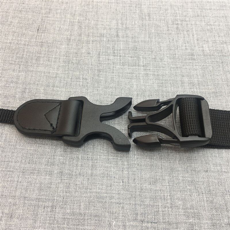 工厂直供无人机肩带箱包锌合金勾扣加宽厚工控肩带音响肩带