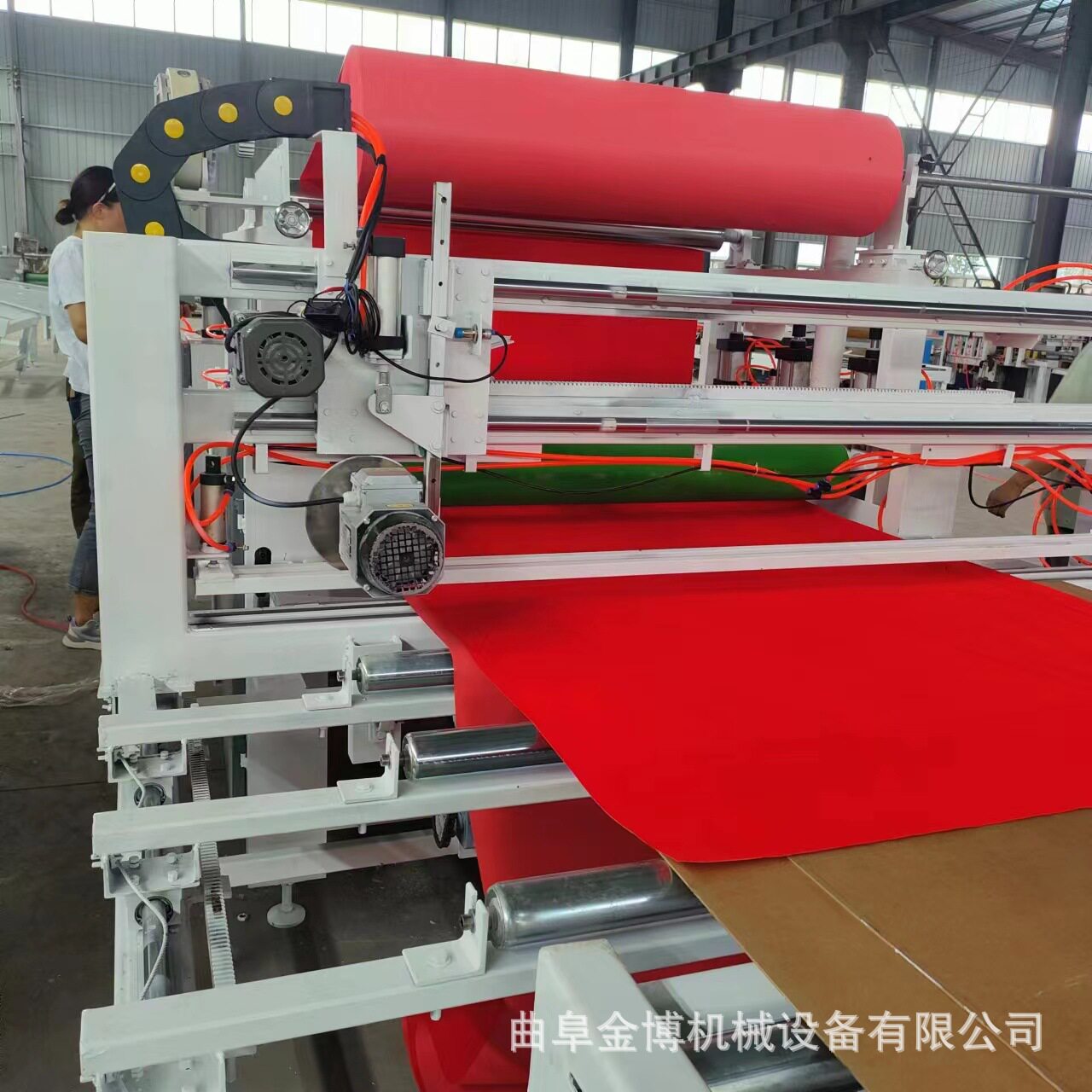 密度板植绒布复合机自动切断结实牢固抽屉挂件板红绒布贴布机