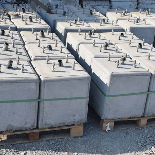 路灯基础底座现货圆形方形预制实心混凝土光伏避雷墩子基础水泥墩