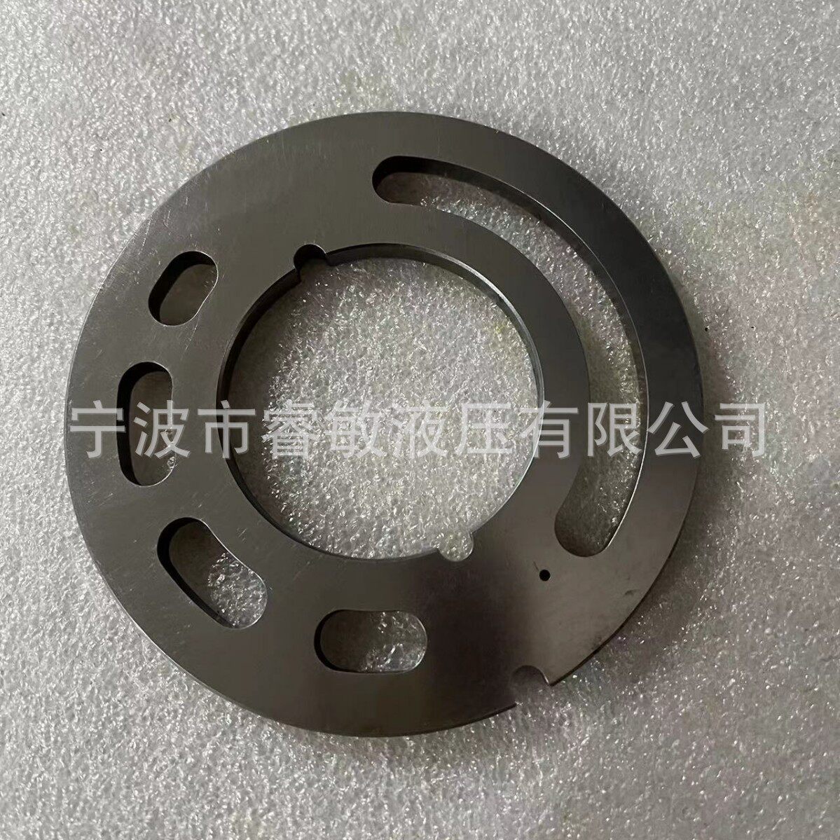 工程机械液压零件PV20/23液压泵维修萨澳配件配油盘缸体衬版柱塞