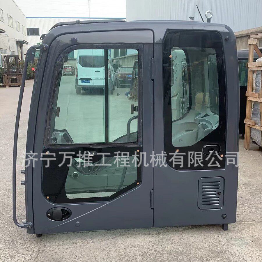 徐工 挖机XE335C   驾驶室带内饰