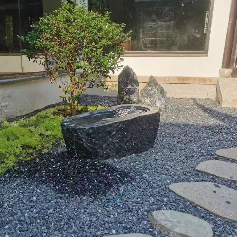 日式庭院黑山石水钵景观石