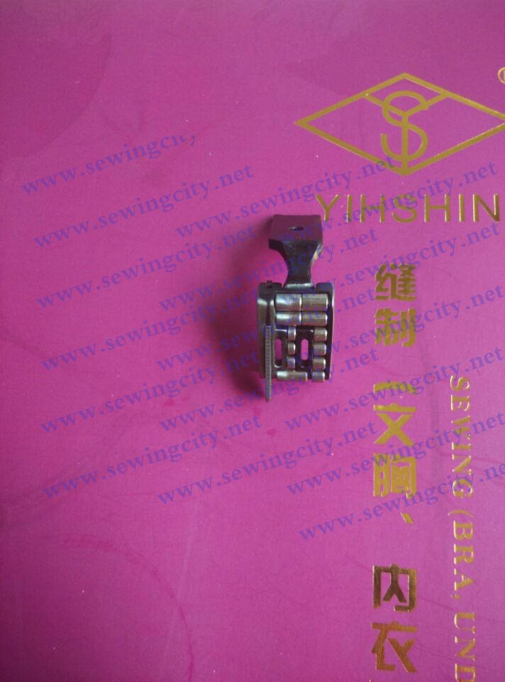 双针车皮革专用防皱滚轮压脚