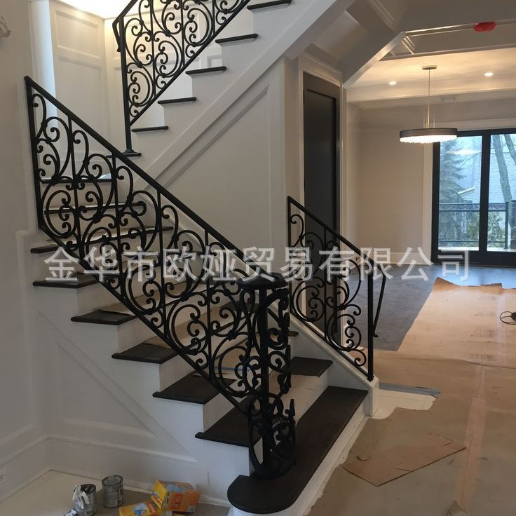 锻打铁艺楼梯栏杆扶手欧式铁艺护栏法式阳台防护栏拱门入户门雨棚