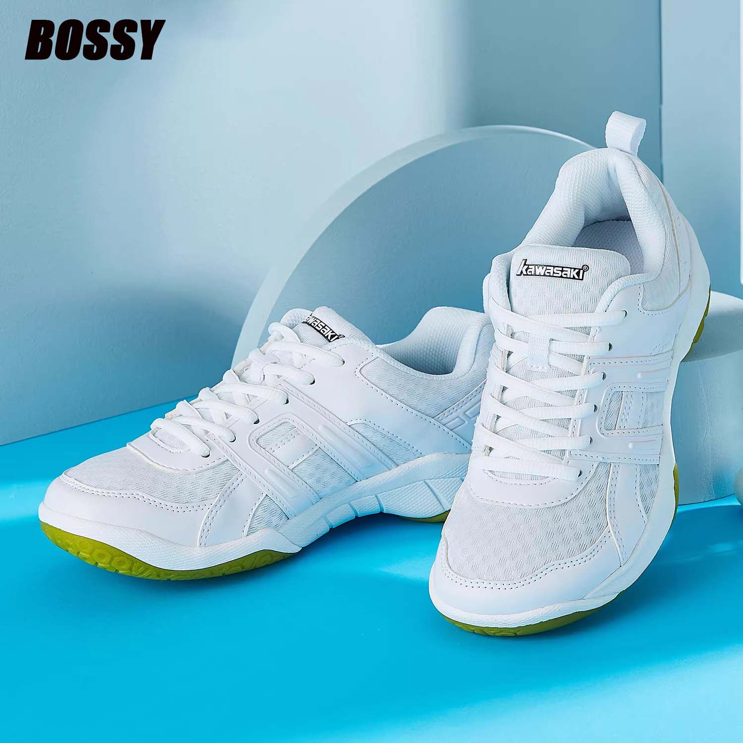 Bossy超轻便训练透气羽毛球鞋