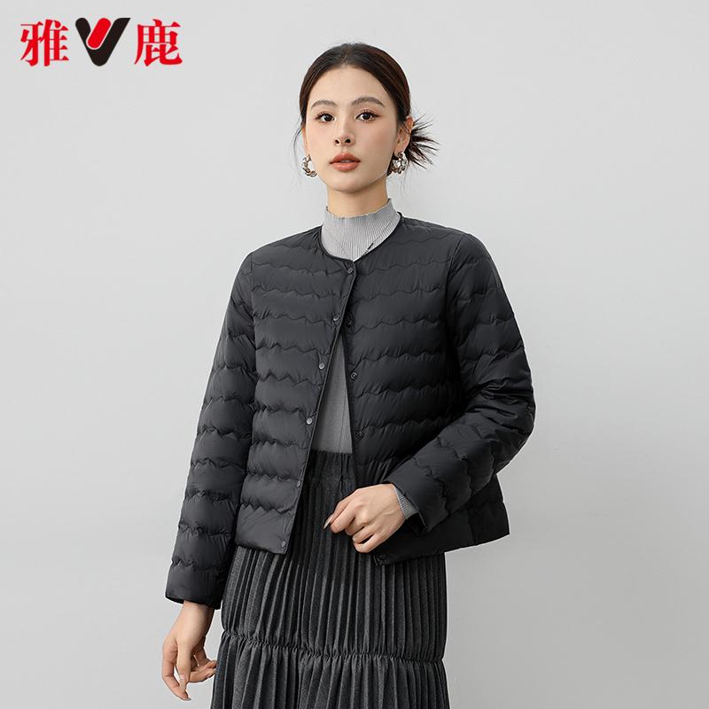 时尚轻薄羽绒服圆领内搭冬装外套