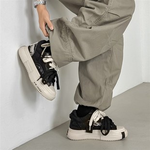 小众高级感厚底增高鞋男款7cm情侣黑色帆布板鞋百搭鞋子男鞋潮鞋