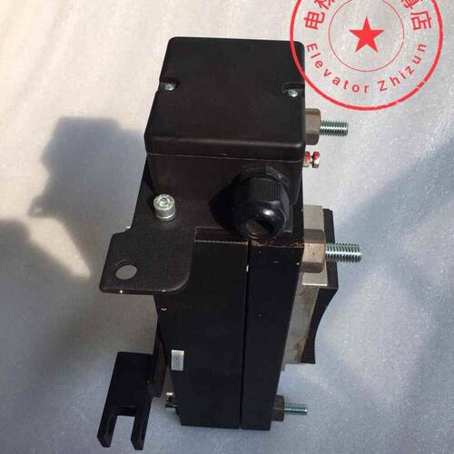 通润曳引机制动器FZD12苏州通润GTW8抱闸FZD12 FZD10 FZD12A抱闸