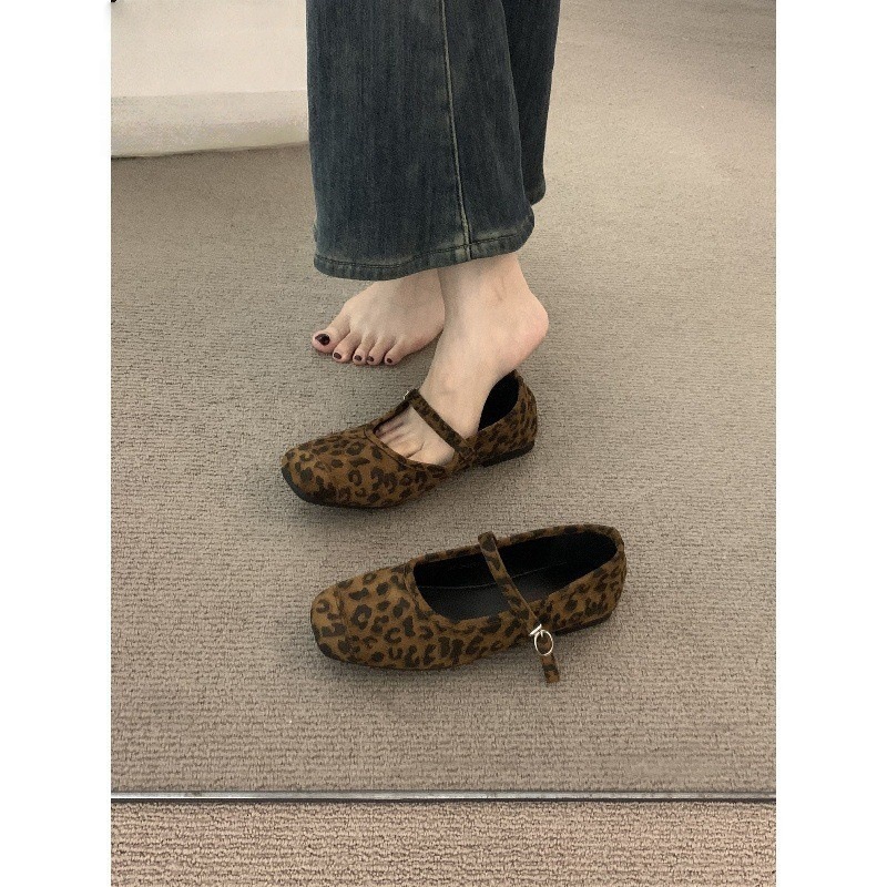 复古绒面豹纹玛丽珍单鞋女鞋子2025新款春秋配裙子温柔晚晚勃肯鞋