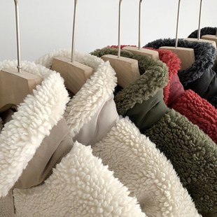 厚厚的好暖和!U+大厂出货,宽松羊羔绒立领摇粒绒外套冬夹克男女