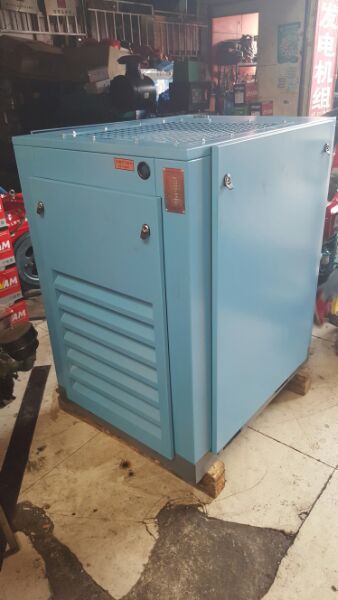 开山螺杆空压机BK22-822KW