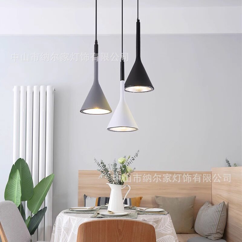 北欧简约餐厅单头喇叭小吊灯创意个性吧台艺术卧室灯床头铝材吊灯
