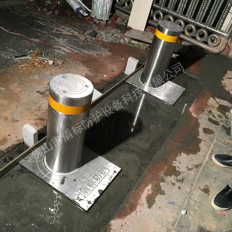 全自动液压升降柱不锈钢路桩升降隔离地柱电动伸缩停车桩成品车挡
