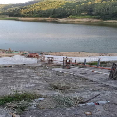 揭阳小二型水库除险加固整治工程输水涵放水涵洞斜拉闸铸铁闸门