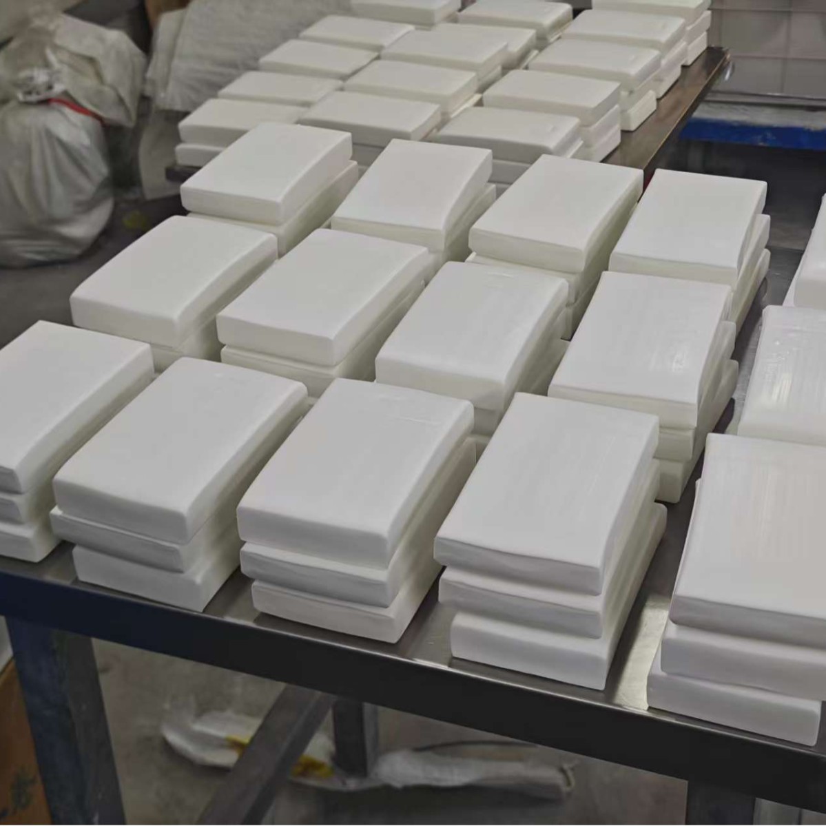 米白软陶填充泥散装20kg/袋