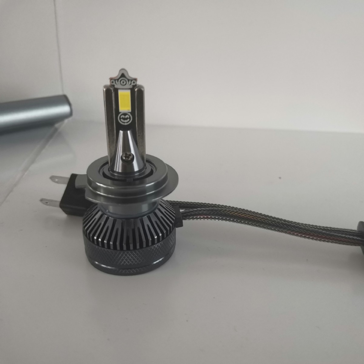 12/24v通用汽车led前照灯双铜管高亮行车灯前大灯