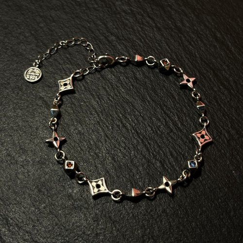 AvoStudio中古芒星花卉手链