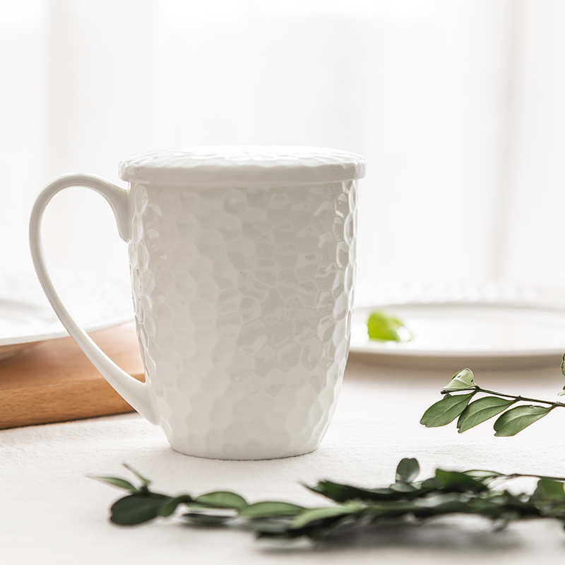创意个性大容量带盖骨瓷马克杯 简约家用浮雕陶瓷咖啡杯水杯 杯子