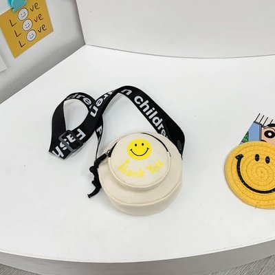 可携式圆形男童斜挎小包可爱笑脸卡通儿童零钱包迷你潮宝宝帆布挂