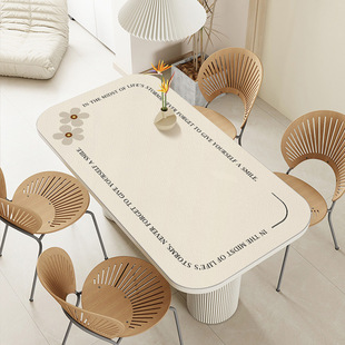 现代简约风餐桌垫免洗防水防油桌布隔热防烫餐垫高级感茶几台面垫