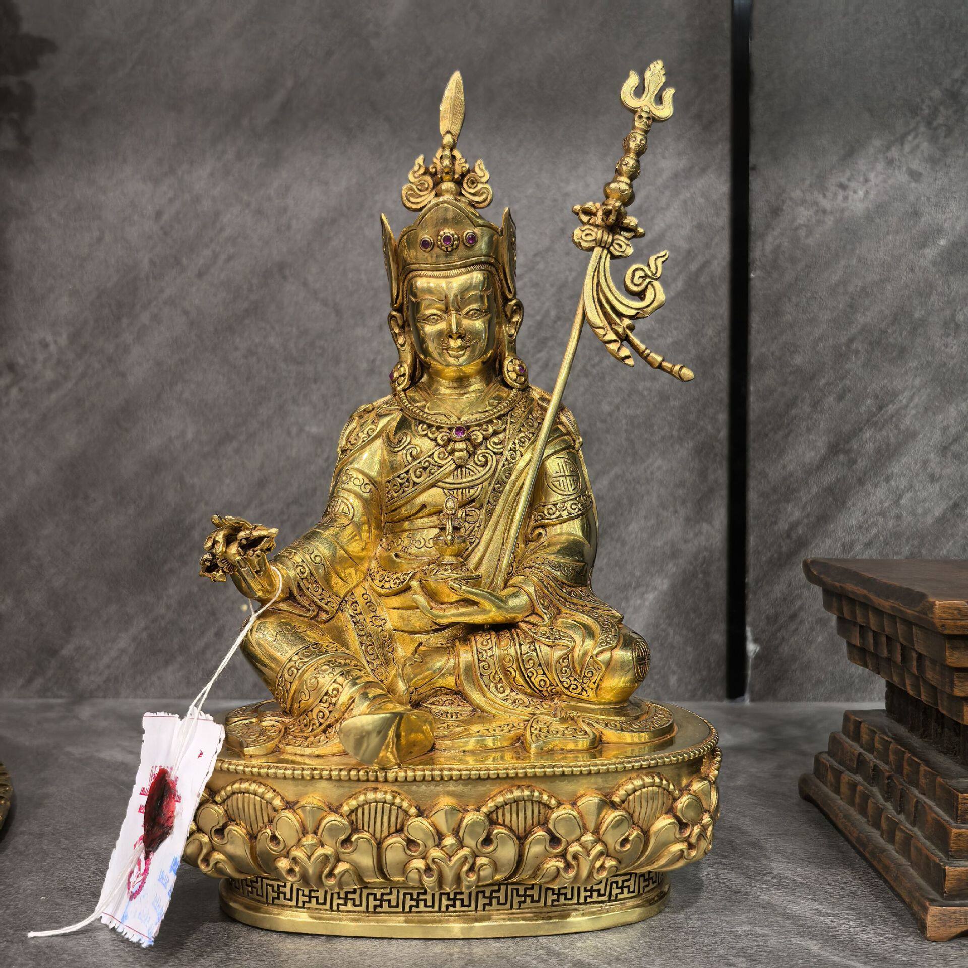 莲师/莲花生大士/莲花生大师/莲花生/21cm释迦族名家鎏金佛像