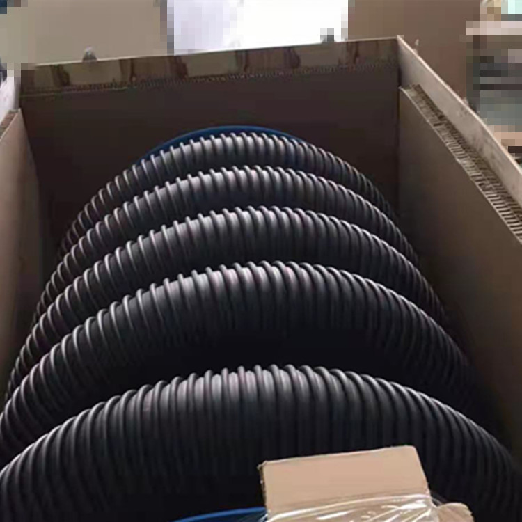 出口型耐高温橡胶管直径150mm长度12米大型卷鼓车辆尾气抽排装置