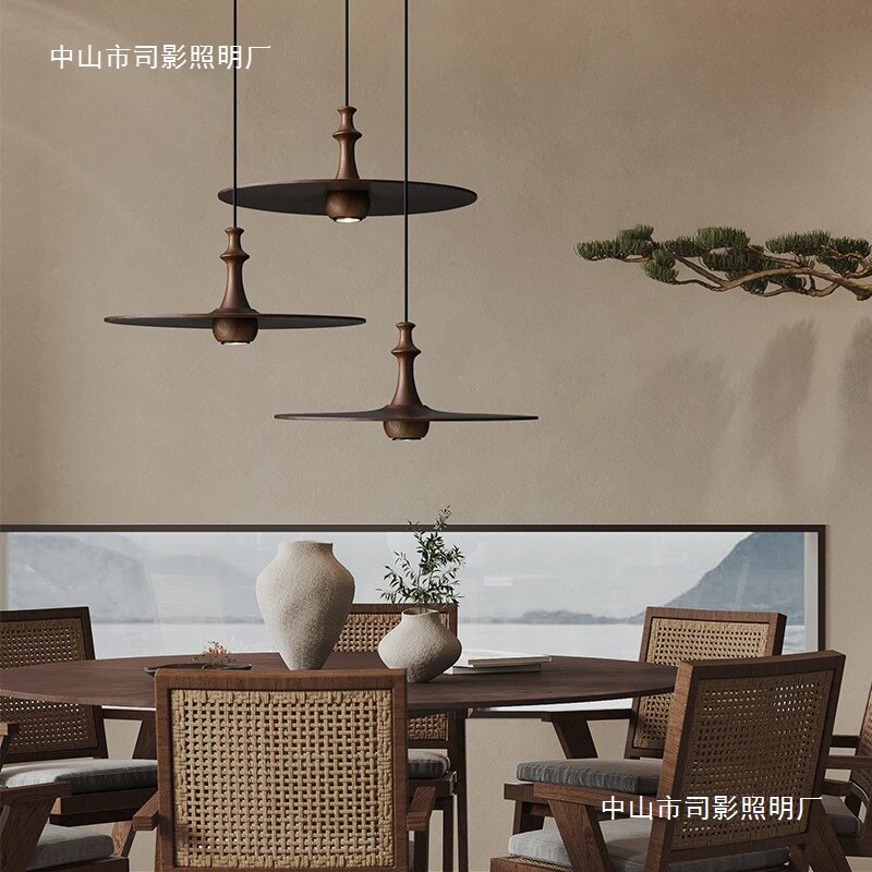 2026年设计师飞碟客厅餐厅餐