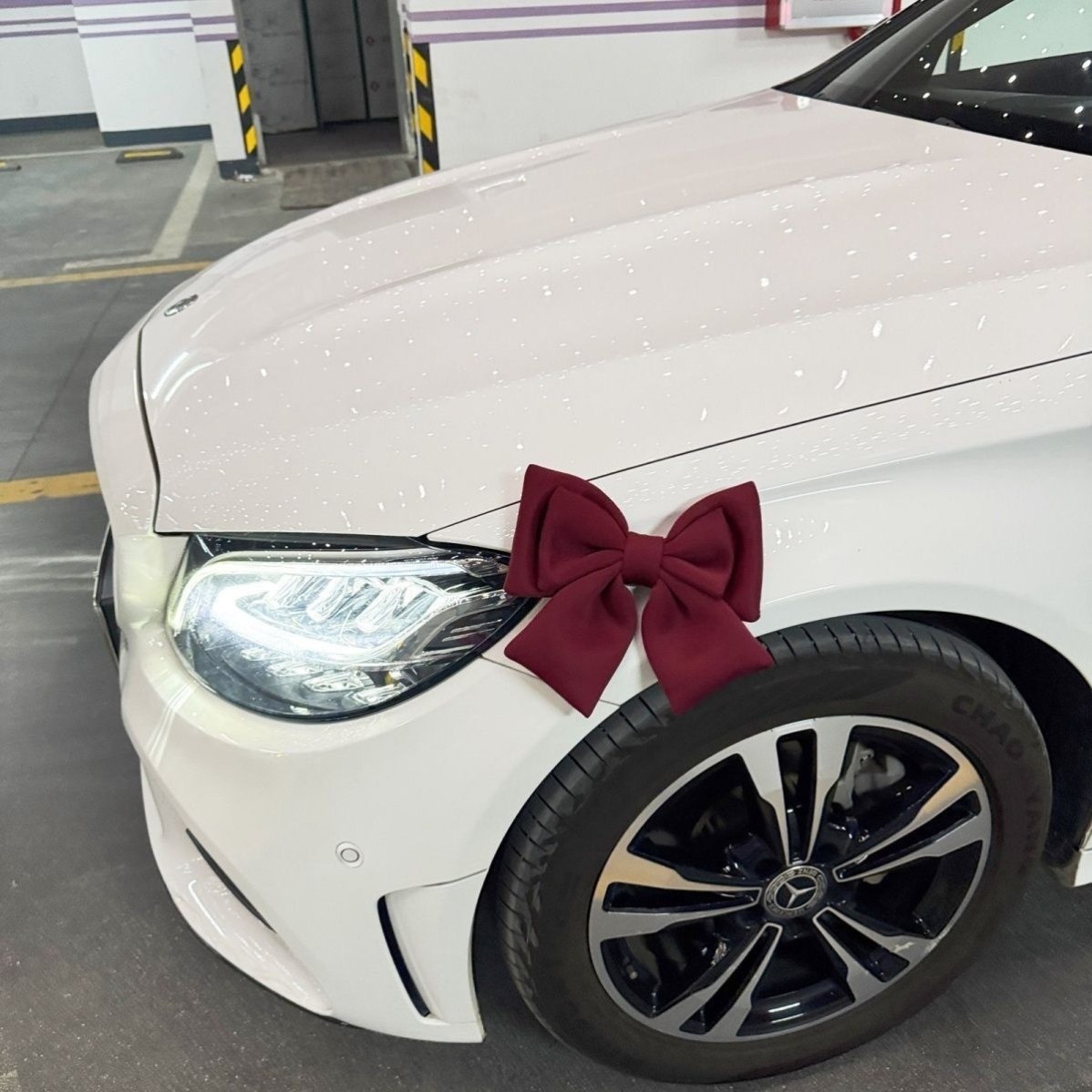 摩托车车尾蝴蝶结巨大号电动车新能源可爱网红摆件挂件立体蝴蝶结