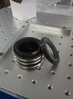 GDF50-40不锈钢耐腐蚀管道式离心泵机封东莞冠星牌65-19水泵厂家